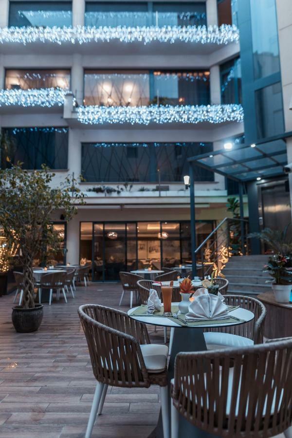 Az Hotels Zeralda Exterior foto